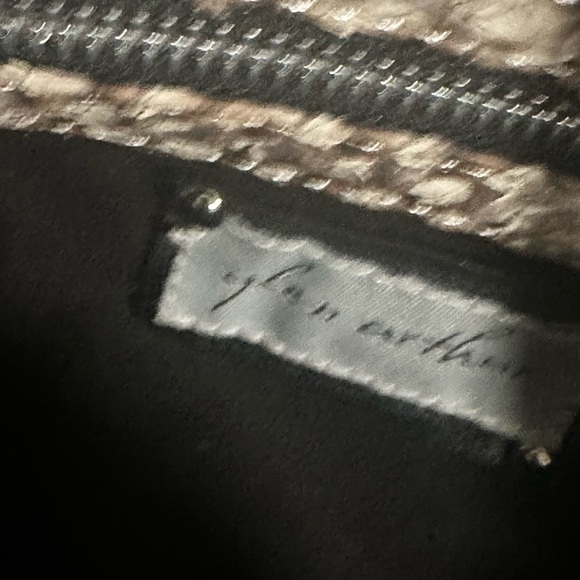 Authentic real python shoulder bag! - Picture 9 of 11